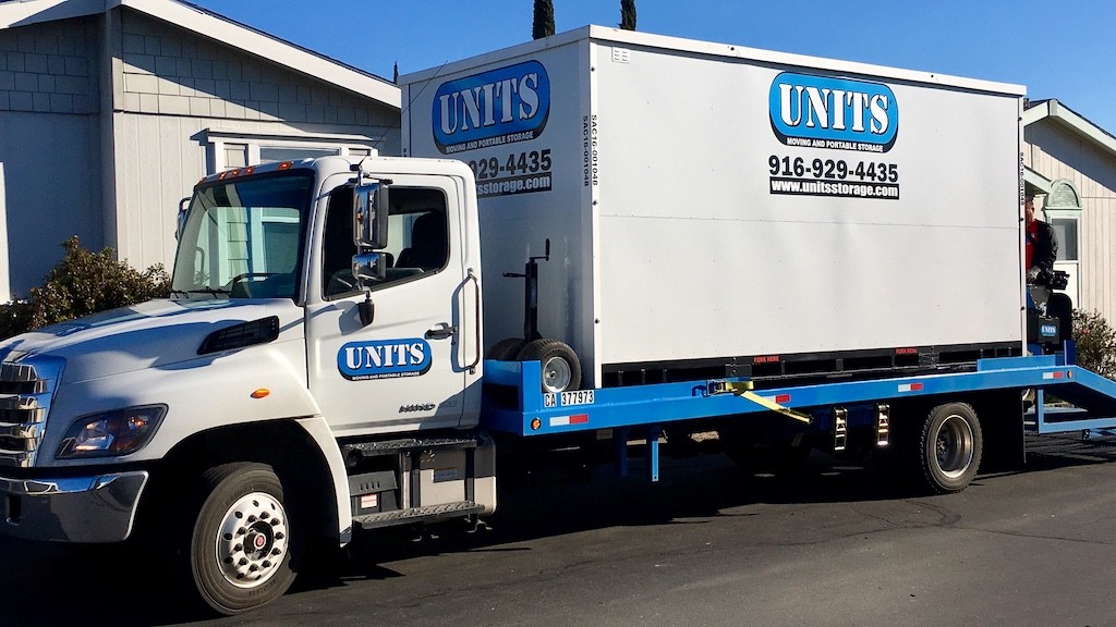 UNITS Truck Delivering to Rocklin